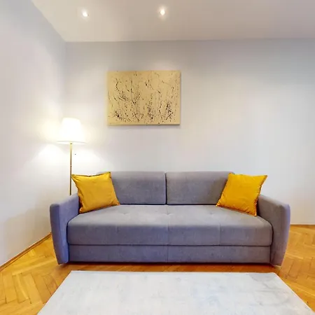 Zamieszkaj Na Samym Rynku *