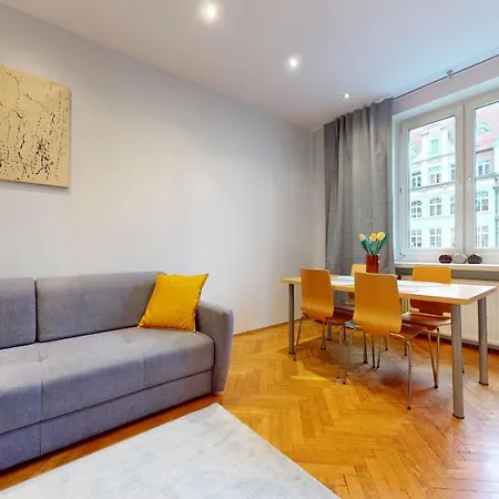 شقة Zamieszkaj Na Samym Rynku فروتسواف