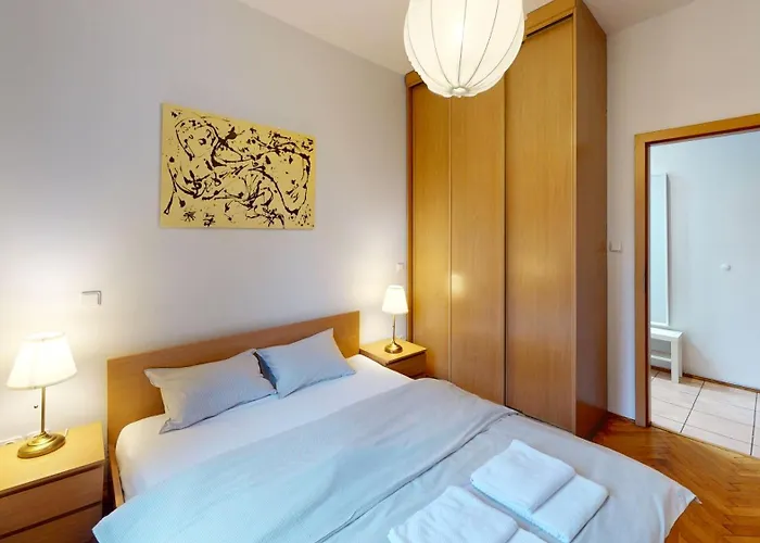 Zamieszkaj Na Samym Rynku *