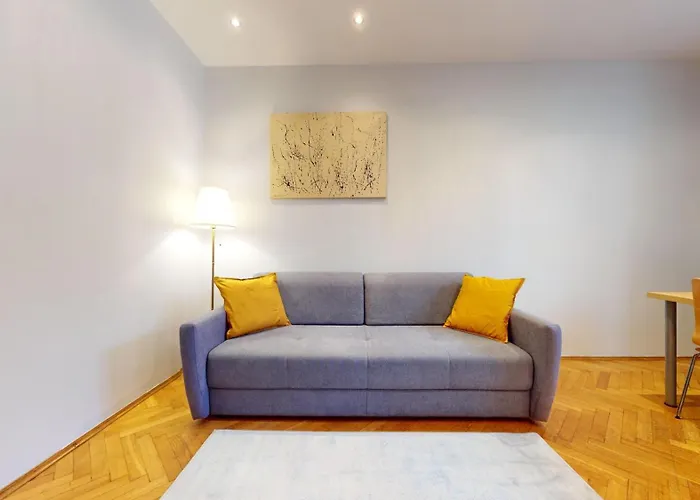 Zamieszkaj Na Samym Rynku *